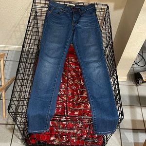 Madewell jeans road-tripped size 27